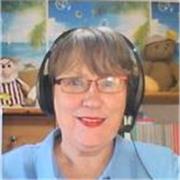 I give English lessons online. My classes are fun!