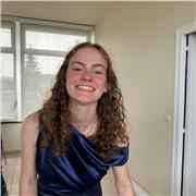 Bonjour, ayant un bac général maths physique S.V.T, je peux vous aider en maths jusqu'en terminale. Et également en espagnol :)