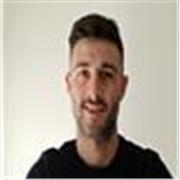 Soy un entrenador de fútbol para niños de 6 a 12 años