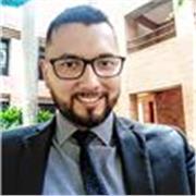 Profesor de derecho para universitarios