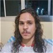 Professor de matemática graduando em Física na USP