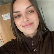 Estudiante de psicología e integradora social, también con titulación en orientación laboral para jovenes