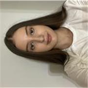 Tutor de inglés para apoyo escolar y conversación