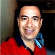 Soy instructor de Jeet Kune Do con más de 20 años de experiencia, cuento con Diplomados de la IMB que lo avalan