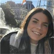 Responsable, cercana y paciente; clases de idiomas a estudiantes.