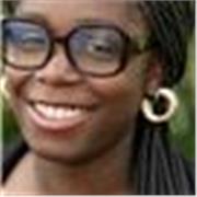 Prof à domicile solaire et souriante cherche des élèves