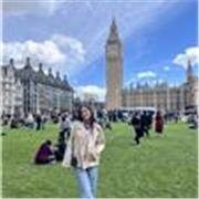 Estudiante de International Business. Dispuesta a dar clases de inglés para niños de educación primaria y ESO.