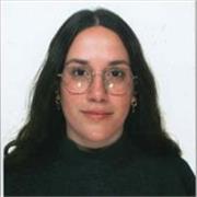 Maestra de Educación Primaria con mención en pedagogía terapéutica.