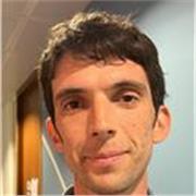 I am a Masters graduate in Economics, and an experienced teacher in business English and English for special purposes.