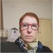 Avvocata iscritta al foro di Brindisi, impartisce lezioni di diritto civile