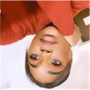 Me defino como una profesora de inglés dinámica, paciente y muy adaptable a las necesidades de cada alumno