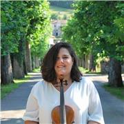 Profesora de violín titulada, ofrece clases particulares para todas las edades