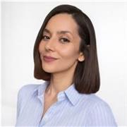 Formadora en Inteligencia Artificial aplicada a empresa y productividad, con experiencia real en proyectos corporativos, pymes.