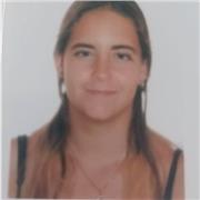 Estudiante universitaria en Huelva ofrece clases de refuerzo para primaria y la ESO.
