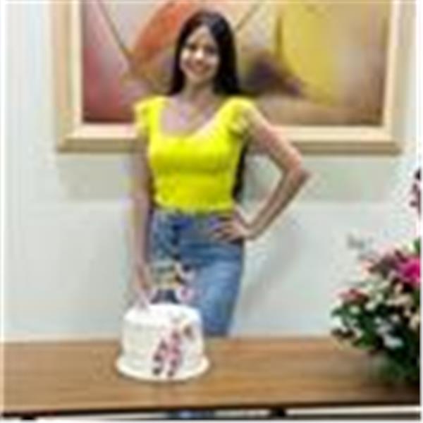 Isabella Nicole | Professor de Goiânia | Suasaulasparticulares