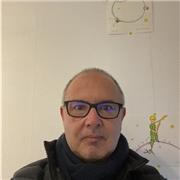 aide aux personnes ayant des difficultés avec l'outil informatique