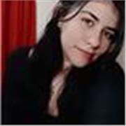 Profesora de lengua, gramática y alfabetización que imparte clases a personas y niños de todas las edades