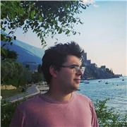 Programmatore offre lezioni di informatica