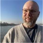 Erfahrener Führungskräfte-Coach bietet Coachings zur Karriere- und Lebenswegplanung