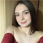 Studentessa universitaria offre ripetizioni per studenti fino le scuole superiori