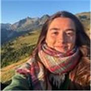 Profesora de biología y genética apta para ESO y bachillerato.