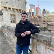 Passionate English tutor for all ages, having a native level of proficiency and excellent understanding of linguistics