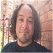 Profesor de matemáticas titulado con más de 15 años de experiencia en enseñanza de álgebra y cálculo 