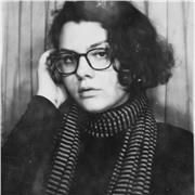 Offro corsi di fotografia privati e di gruppo in inglese a ragazzi delle scuole medie e superiori e a studenti.