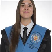 Profesora de primaria imparte clases de refuerzo. Especialización en inglés