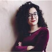 Laureata in giurisprudenza impartisce ripetizioni di diritto amministrativo. 