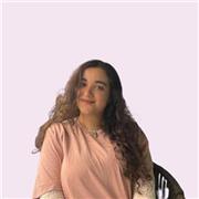Friendly Arabic tutor helping beginners speak with confidence