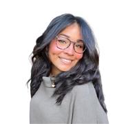 Esplora l'inglese con gioia! Insegnante allegra e creativa offre lezioni coinvolgenti a bambini e ragazzi a Milano e online. Con 3 anni di esperienza, trasforma l'apprendimento in un'avventura entusiasmante!