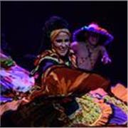 Profesora de danza folclorica, con academia de danza clasica y teatro