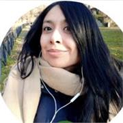 Professoressa madrelingua spagnola, con master alla Sorbonne e 15 anni di esperienza, offre lezioni online personalizzate di lingu