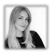 Profesora de todo tipo de asignaturas de primaria, ESO y bachillerato. Profesora de Administración Empresas, apta para niveles básicos e intermedios