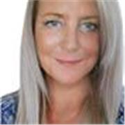 I offer personal individual English/ ESL lessons on line. Flexible & highly experienced