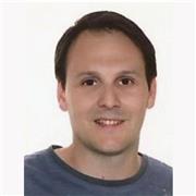 Diseñador Gráfico experto en marketing deportivo da clases de Photoshop y Diseño en general
