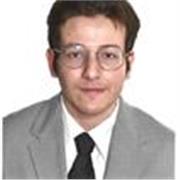 Máster de Abogacía, C1 de Inglés y Data Science. Puedo ayudarte en Derecho, Inglés y lo básico de Ciencia de Datos. Tengo experiencia práctica y en investigación jurídica