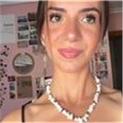 Profesora de inglés con experiencia y grado en estudios ingleses