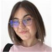 Profesora de Inglés con experiencia en educación secundaria y primaria.