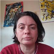 Je donne des cours de naissance des auteurs et travail sur la méthode de la dissertation et du commentaire