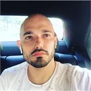 Je suis bilingue et je propose des cours adaptés à tous les niveaux