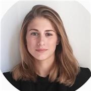 Laureata in Comunicazione Interculturale e con un Master in Mediazione Linguistica, offro lezioni di inglese.