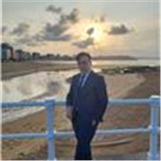 Soy una persona muy trabajadora y responsable que aplica todos sus esfuerzos en conseguir cualquier cosa que se proponga.