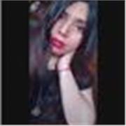 Profesora de inglés imparte clases de inglés a español y viceversa