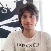 Docente di lingue classiche e inglese impartisce lezioni di lingua e cultura greca, latina, anglo-americana