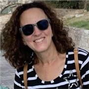 insegnante madrelingua spagnola offre lezioni di spagnolo online per tutti i livelli: principiante, medio e avanzato. Certificato come professore ELE