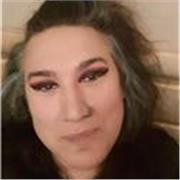 As an experienced artist and tutor, I aim to support you to develop an understanding of contemporary art.