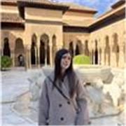 Soy una estudiante de filología hispánica en la UV, imparto clases de valenciano y castellano