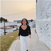 ¡Hola! Soy profesora particular y ofrezco clases personalizadas de diversas materias: inglés, lengua, biología, matemáticas y quím